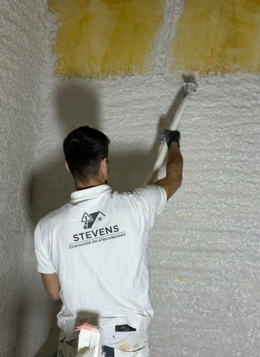 Stevens Stukadoor en Afbouwbedrijf vakmannen aan het werk